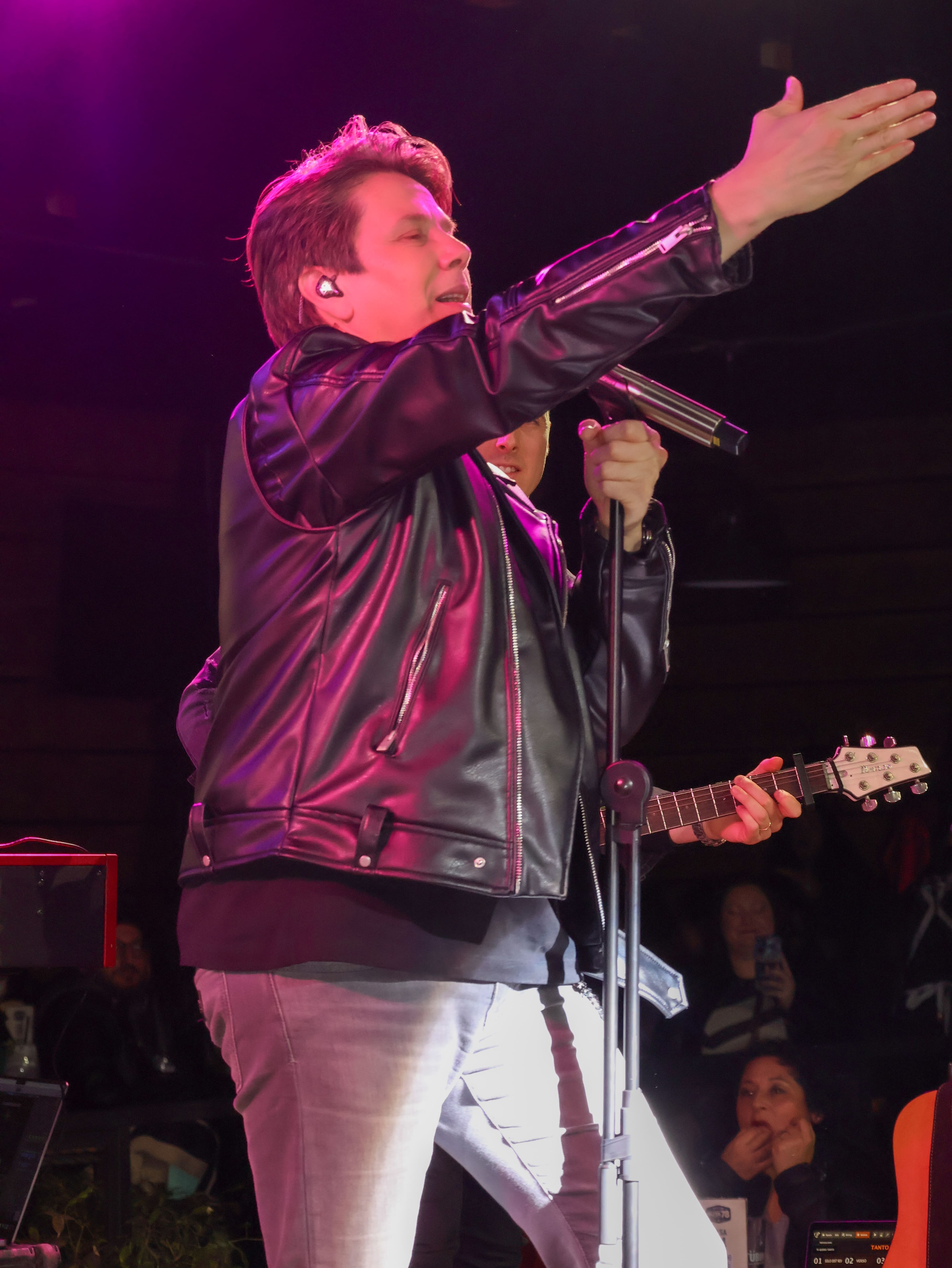 Andrés de León - Show en vivo